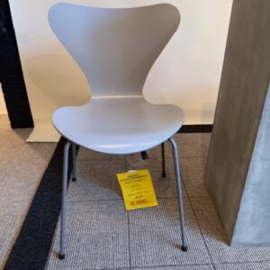 Fritz Hansen FH3107 - Nine Grey Lak