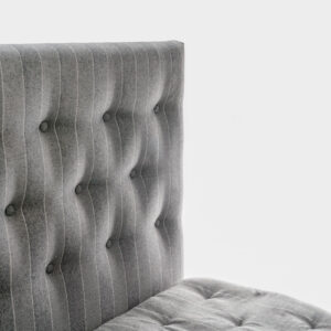 Saffron, Gavl, Buttons