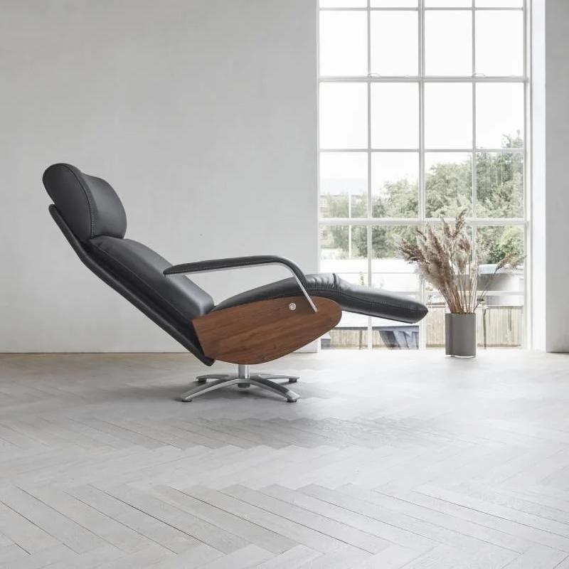 Berg Furniture, Coda Lænestol med Valnød sider