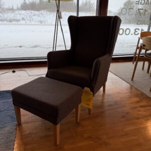 Jade - Øreklapstol & skammel