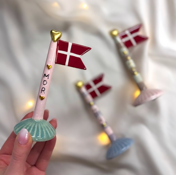 Mor Keramik Flag
